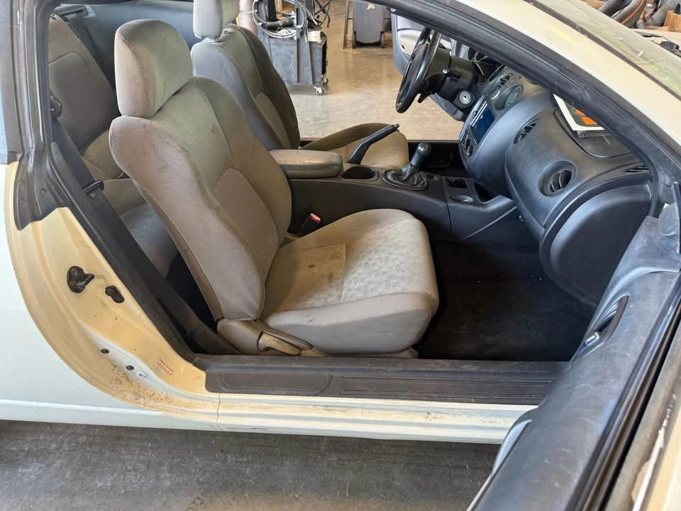 2003 Mitsubishi Eclipse 3rd Gen - Image 3 of 9