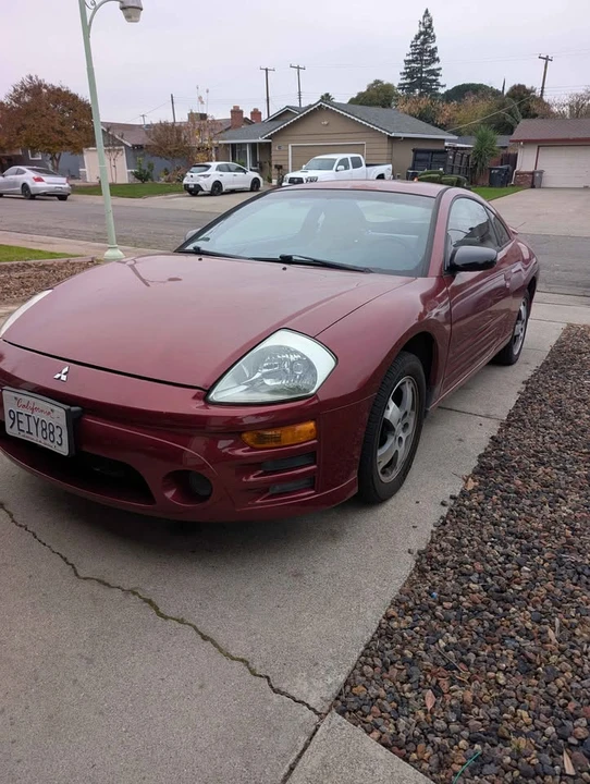 2003 Mitsubishi Eclipse 3rd Gen - Image 2 of 11
