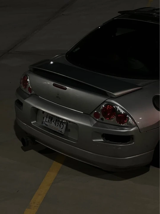 2003 Mitsubishi Eclipse 3rd Gen - Image 9 of 9