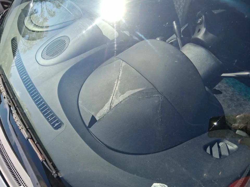 2003 Mitsubishi Eclipse 3rd Gen - Image 3 of 9