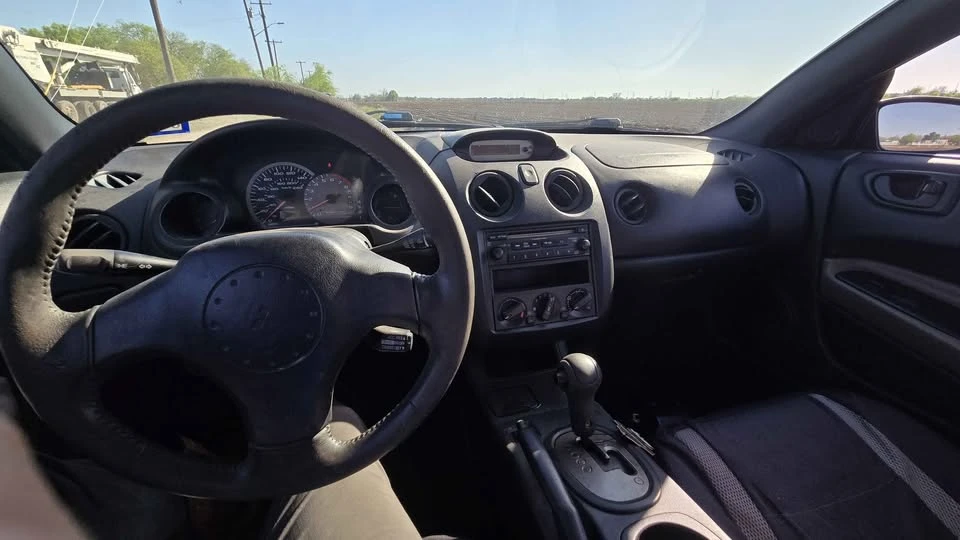 2003 Mitsubishi Eclipse 3rd Gen - Image 10 of 16