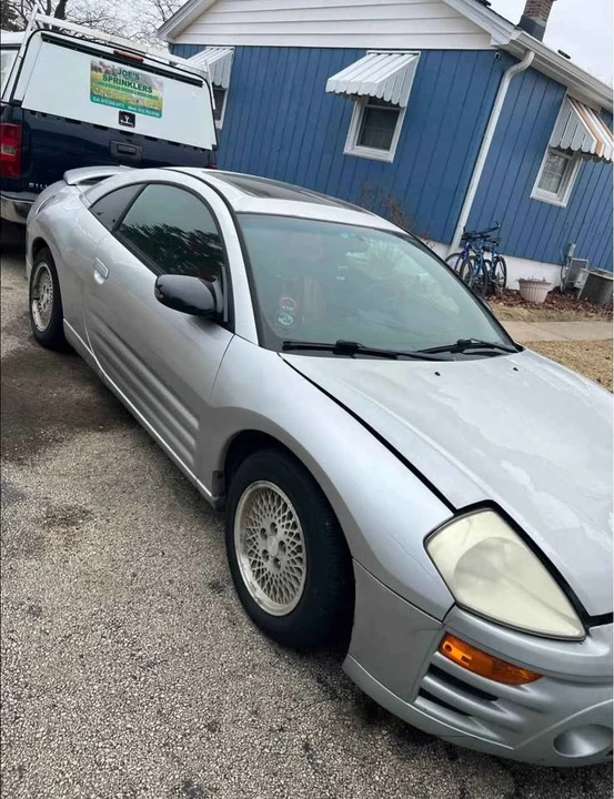 2003 Mitsubishi Eclipse 3rd Gen - Image 6 of 8