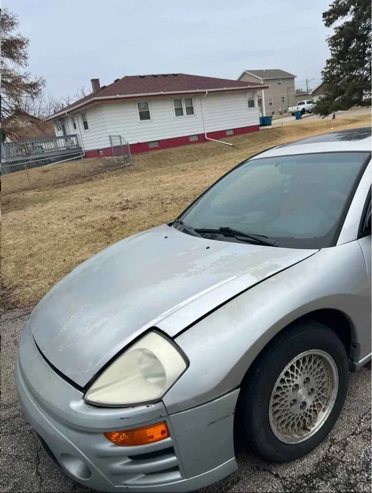 2003 Mitsubishi Eclipse 3rd Gen - Image 4 of 8