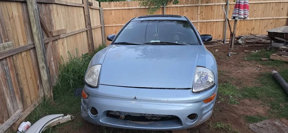 2003 Mitsubishi Eclipse 3rd Gen - Image 2 of 3