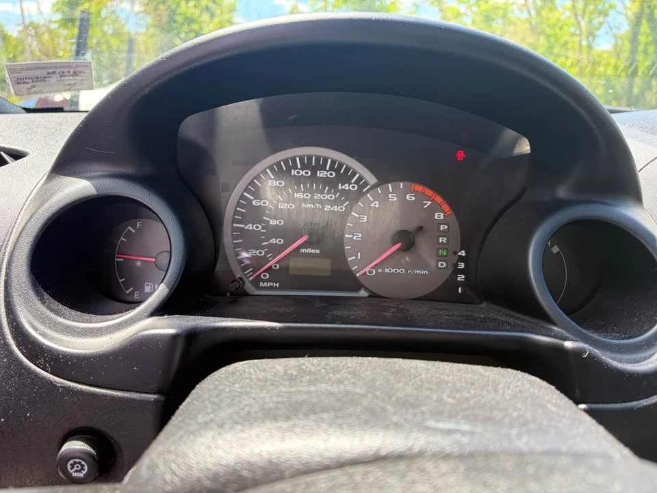 2003 Mitsubishi Eclipse 3rd Gen - Image 3 of 8