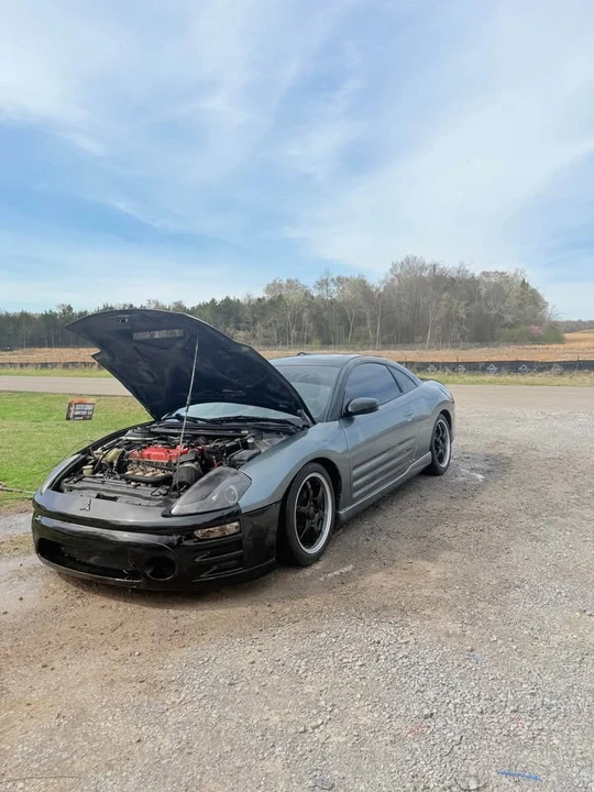2003 Mitsubishi Eclipse 3rd Gen - Image 9 of 10