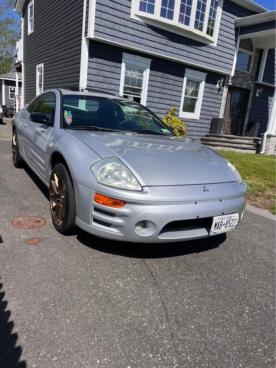2003 Mitsubishi Eclipse 3rd Gen - Image 2 of 11