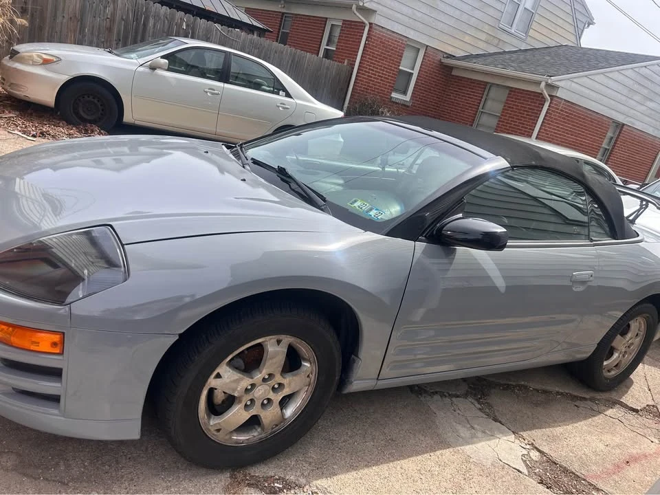 2003 Mitsubishi Eclipse 3rd Gen - Image 3 of 4