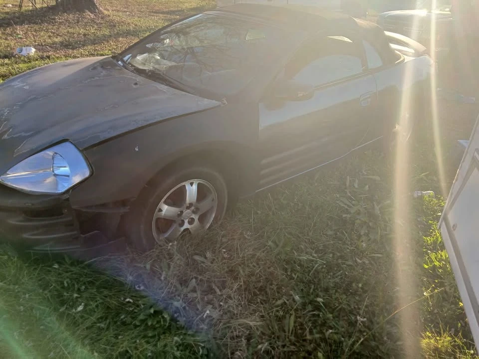 2003 Mitsubishi Eclipse 3rd Gen - Image 3 of 4