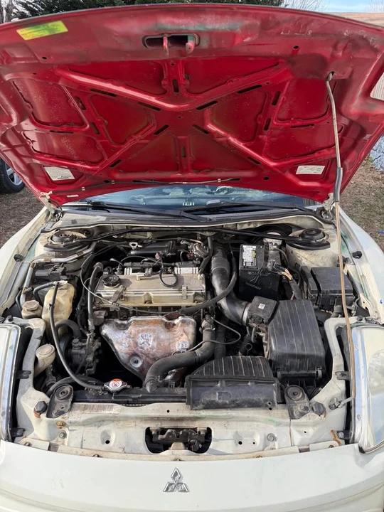 2003 Mitsubishi Eclipse 3rd Gen - Image 6 of 10