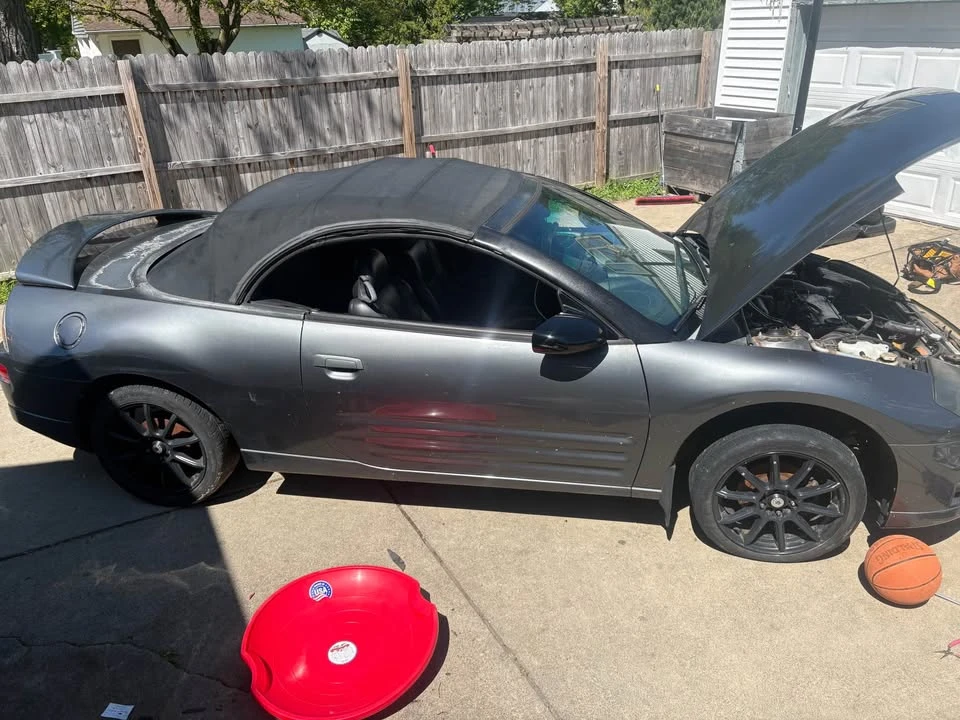 2003 Mitsubishi Eclipse 3rd Gen - Image 2 of 3