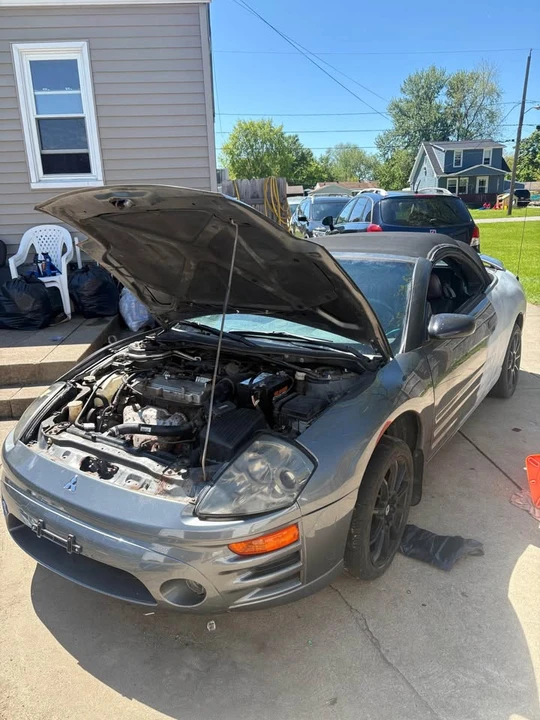 2003 Mitsubishi Eclipse 3rd Gen - Image 3 of 3