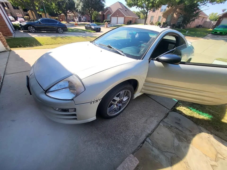 2003 Mitsubishi Eclipse 3rd Gen - Image 8 of 12