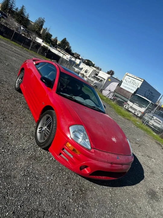 2003 Mitsubishi Eclipse 3rd Gen - Image 3 of 6