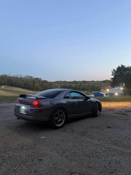 2003 Mitsubishi Eclipse 3rd Gen - Image 4 of 4
