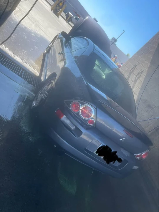 2003 Mitsubishi Eclipse 3rd Gen - Image 3 of 4