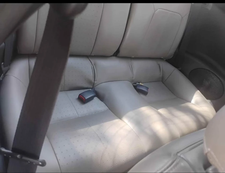 2003 Mitsubishi Eclipse 3rd Gen - Image 3 of 4