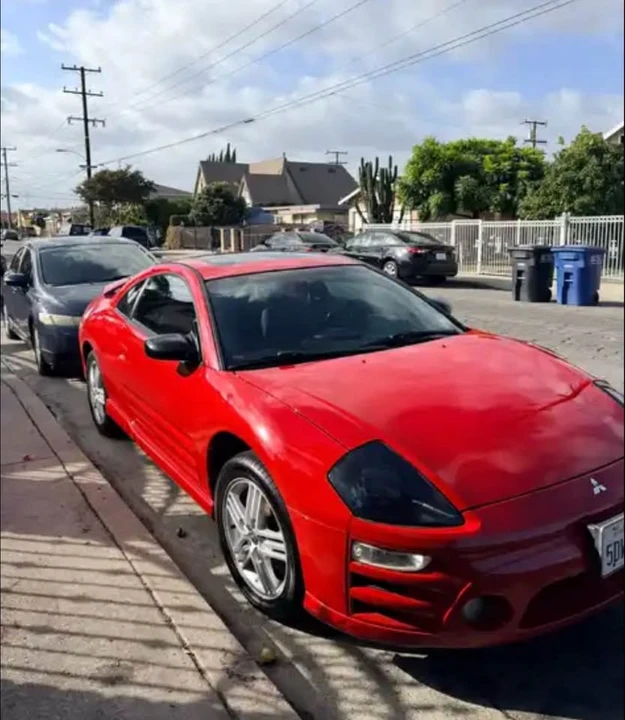 2003 Mitsubishi Eclipse 3rd Gen - Image 4 of 4
