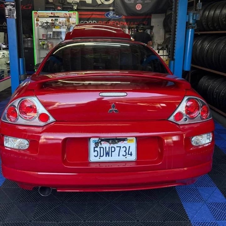 2003 Mitsubishi Eclipse 3rd Gen - Image 2 of 4