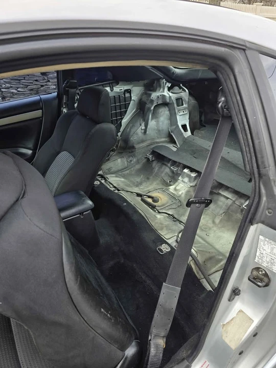 2003 Mitsubishi Eclipse 3rd Gen - Image 14 of 18