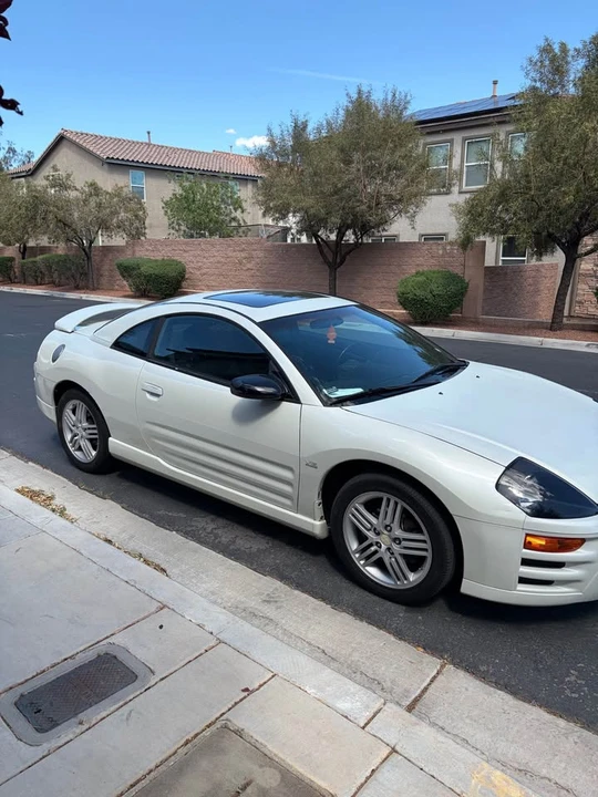 2003 Mitsubishi Eclipse 3rd Gen - Image 2 of 7