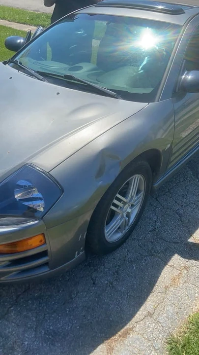 2003 Mitsubishi Eclipse 3rd Gen - Image 9 of 17