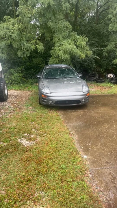 2003 Mitsubishi Eclipse 3rd Gen - Image 4 of 17