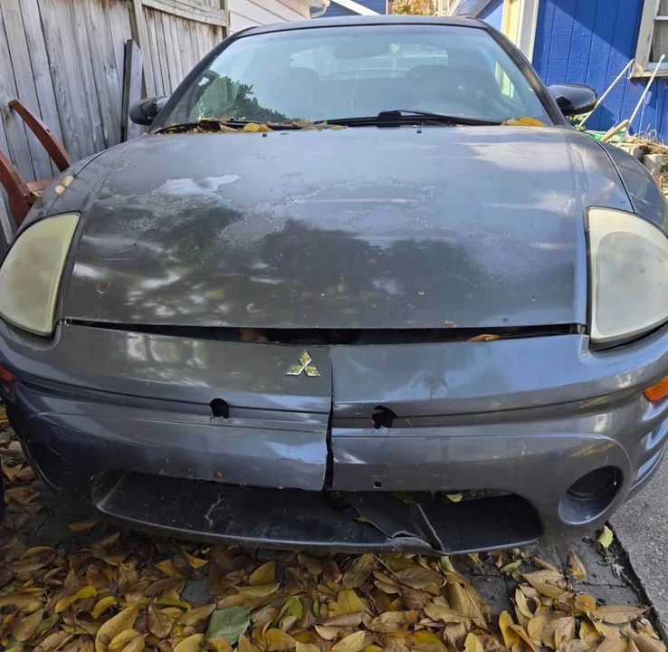 2003 Mitsubishi Eclipse 3rd Gen - Image 3 of 14