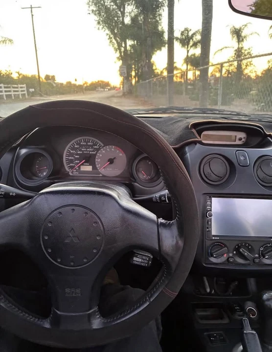 2003 Mitsubishi Eclipse 3rd Gen - Image 5 of 6