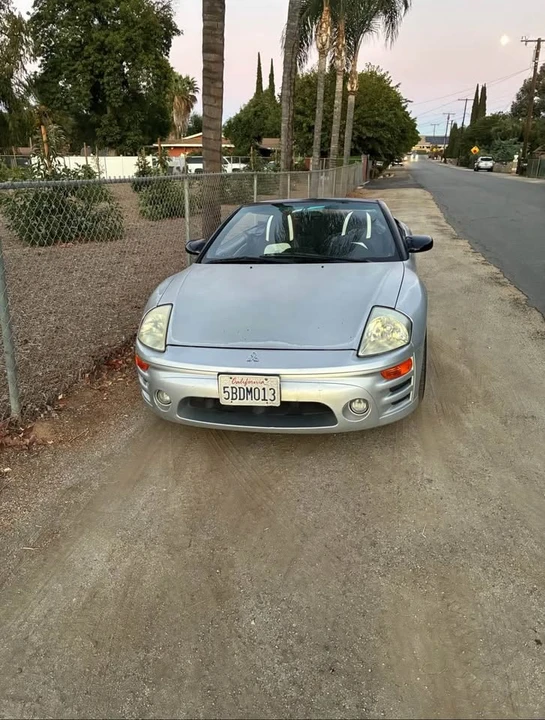 2003 Mitsubishi Eclipse 3rd Gen - Image 2 of 6