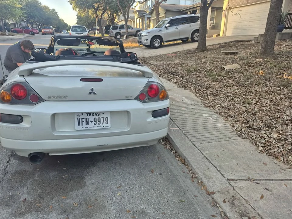 2003 Mitsubishi Eclipse 3rd Gen - Image 4 of 5