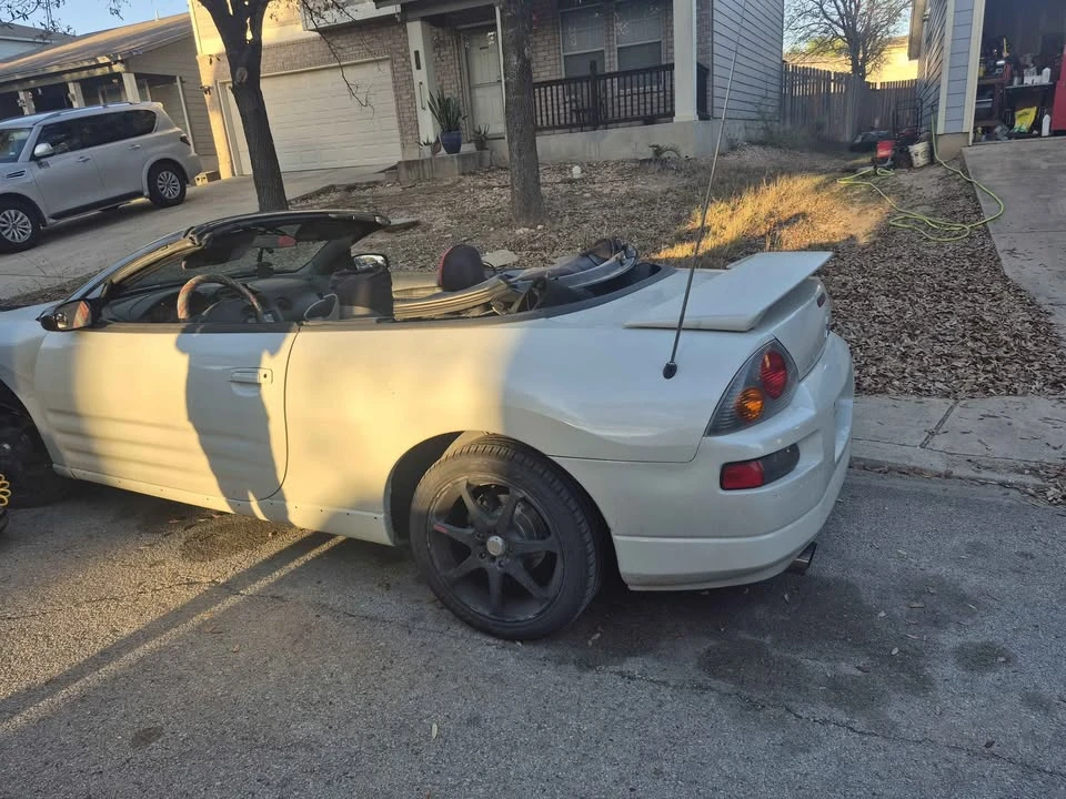 2003 Mitsubishi Eclipse 3rd Gen - Image 3 of 5