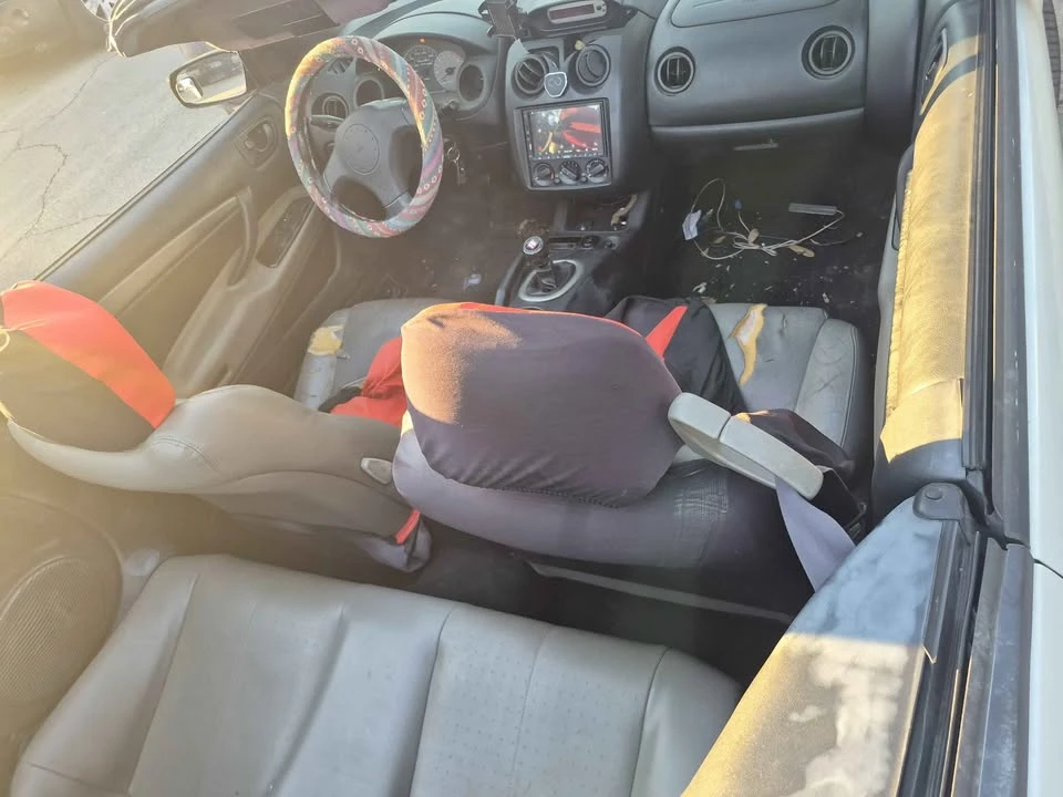2003 Mitsubishi Eclipse 3rd Gen - Image 2 of 5