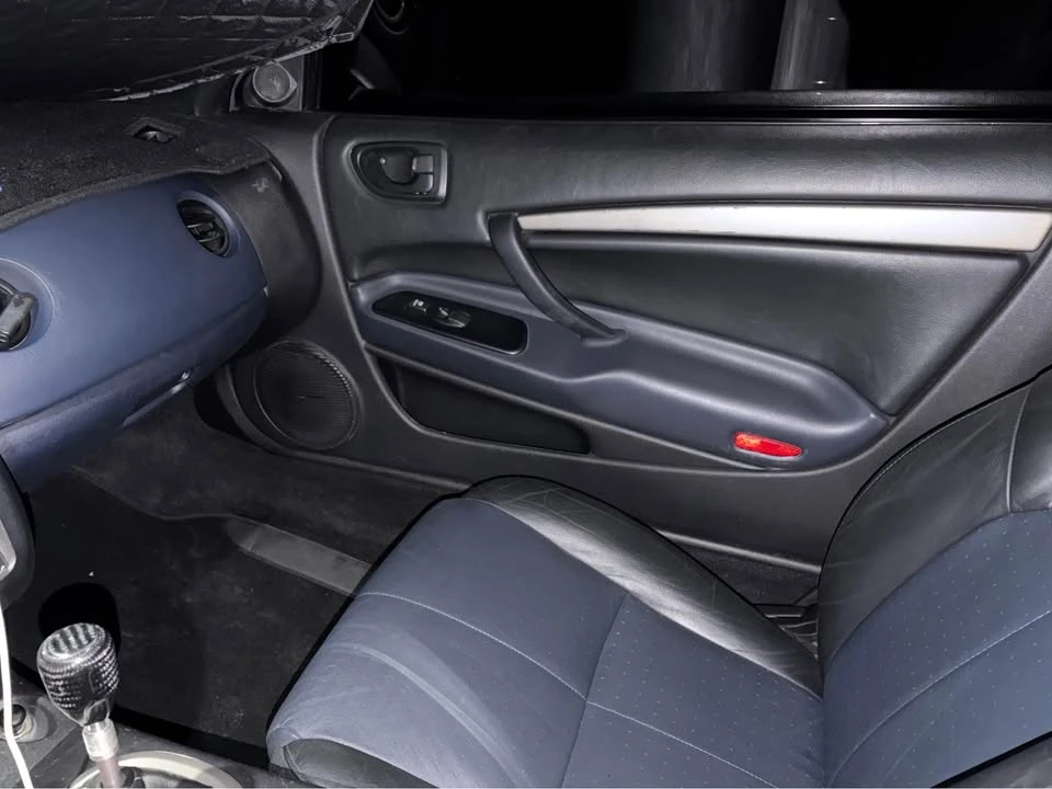 2003 Mitsubishi Eclipse 3rd Gen - Image 8 of 11
