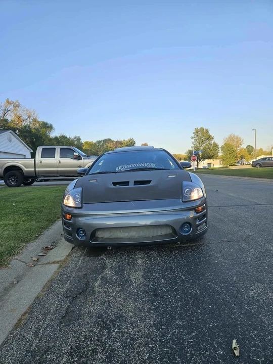 2003 Mitsubishi Eclipse 3rd Gen - Image 9 of 13
