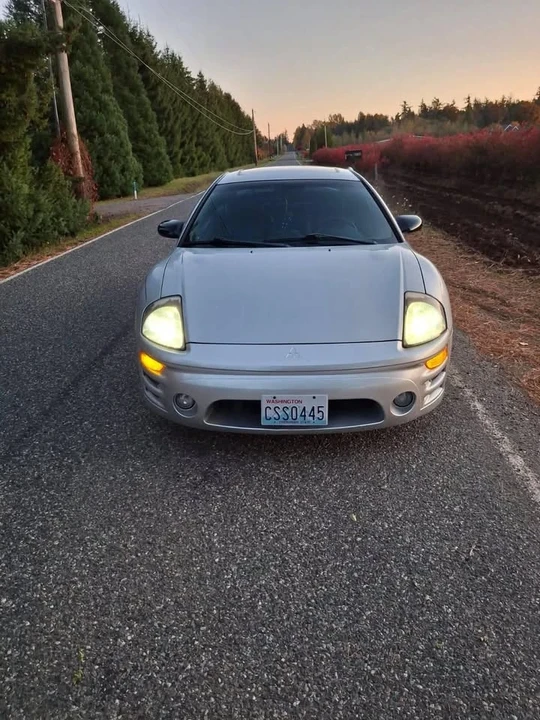 2003 Mitsubishi Eclipse 3rd Gen - Image 3 of 4