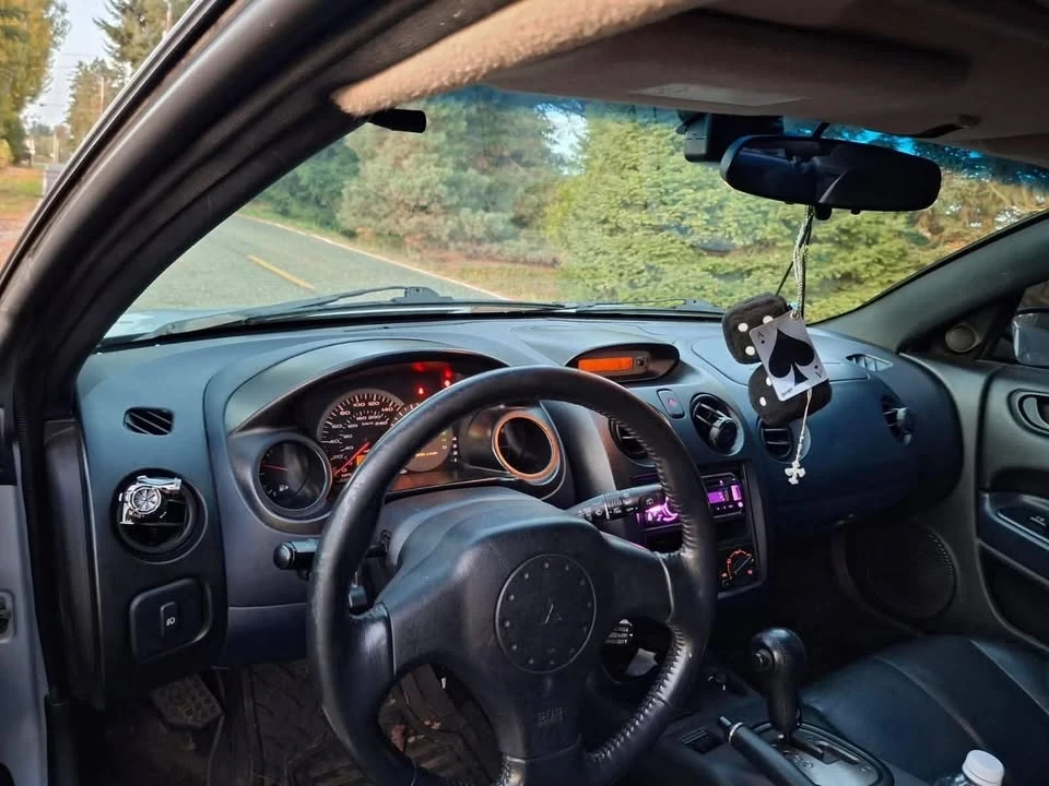 2003 Mitsubishi Eclipse 3rd Gen - Image 4 of 4