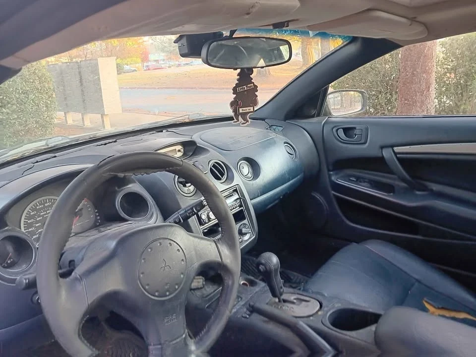 2003 Mitsubishi Eclipse 3rd Gen - Image 6 of 8
