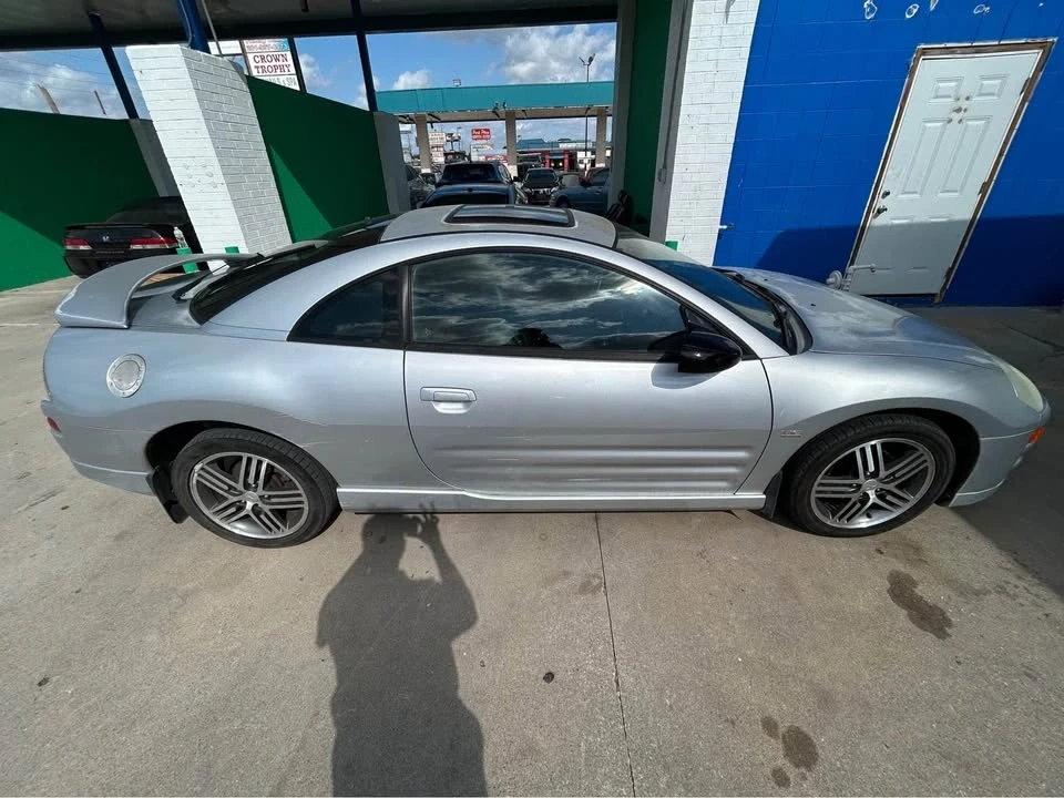 2003 Mitsubishi Eclipse 3rd Gen - Image 2 of 5