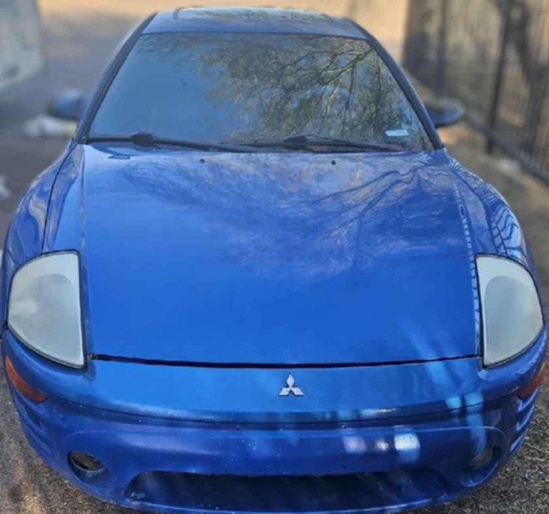 2003 Mitsubishi Eclipse 3rd Gen - Image 2 of 2