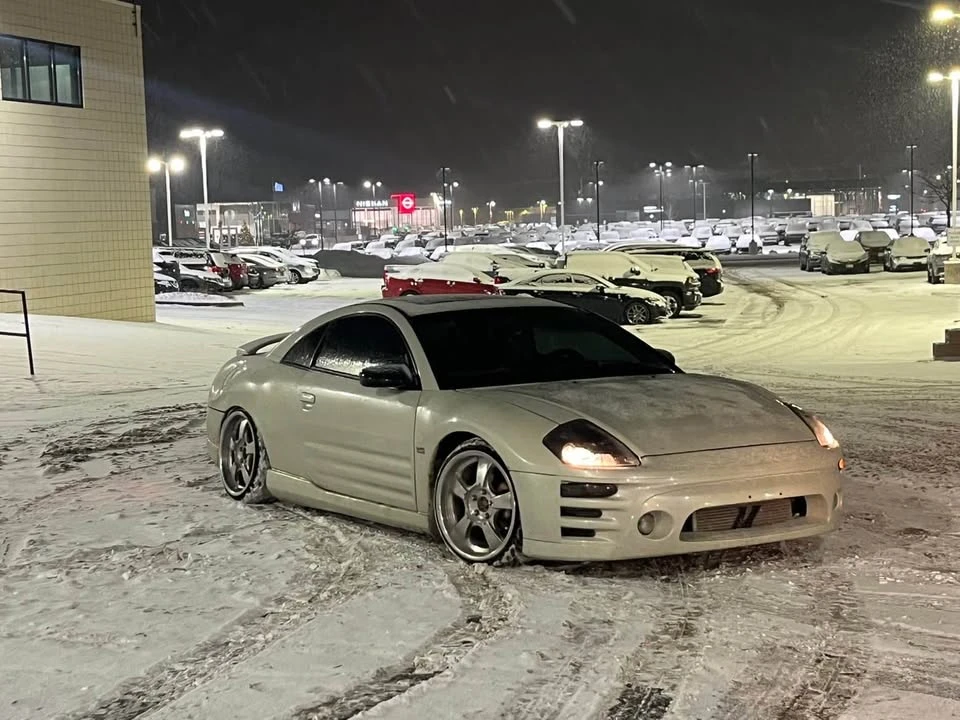 2003 Mitsubishi Eclipse 3rd Gen - Image 3 of 6