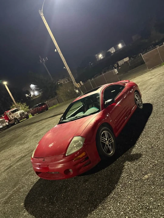 2003 Mitsubishi Eclipse 3rd Gen - Image 10 of 14