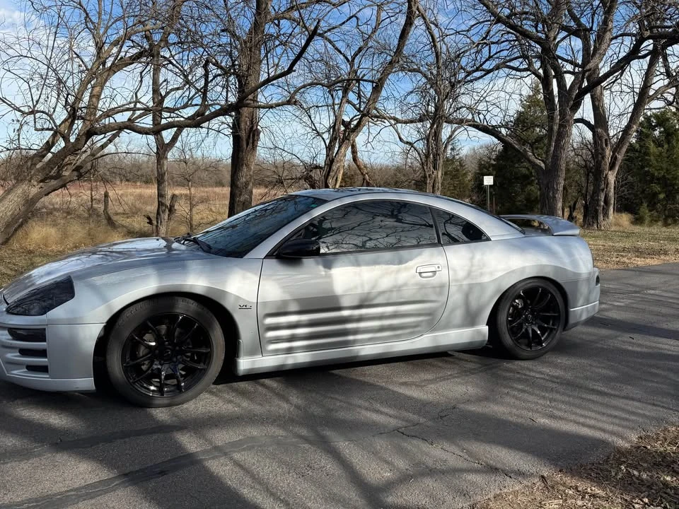 2003 Mitsubishi Eclipse 3rd Gen - Image 10 of 11
