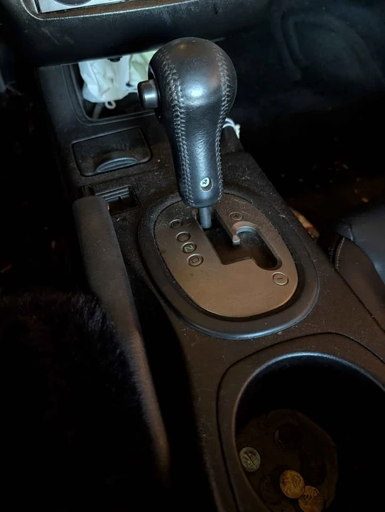2003 Mitsubishi Eclipse 3rd Gen - Image 6 of 10