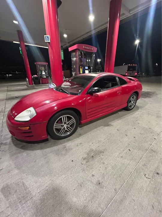 2003 Mitsubishi Eclipse 3rd Gen - Image 2 of 5