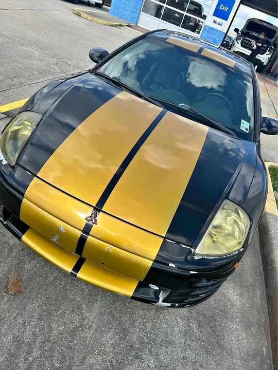 2003 Mitsubishi Eclipse 3rd Gen - Image 2 of 3