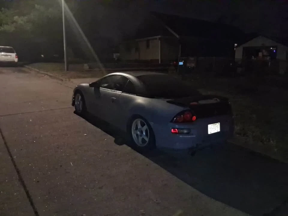 2003 Mitsubishi Eclipse 3rd Gen - Image 2 of 5