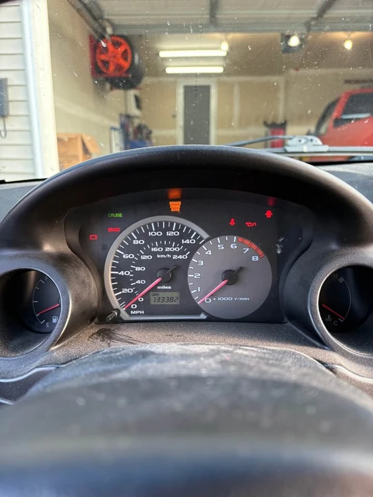 2003 Mitsubishi Eclipse 3rd Gen - Image 10 of 17