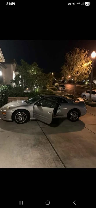2003 Mitsubishi Eclipse 3rd Gen - Image 3 of 4