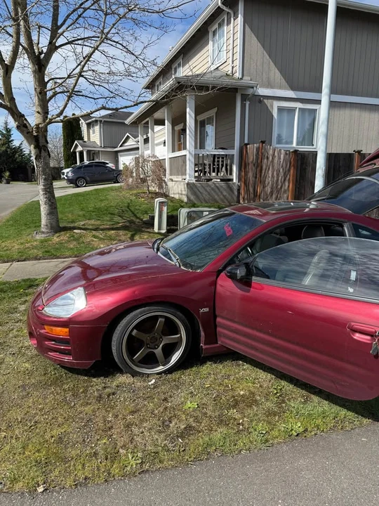 2003 Mitsubishi Eclipse 3rd Gen - Image 2 of 7